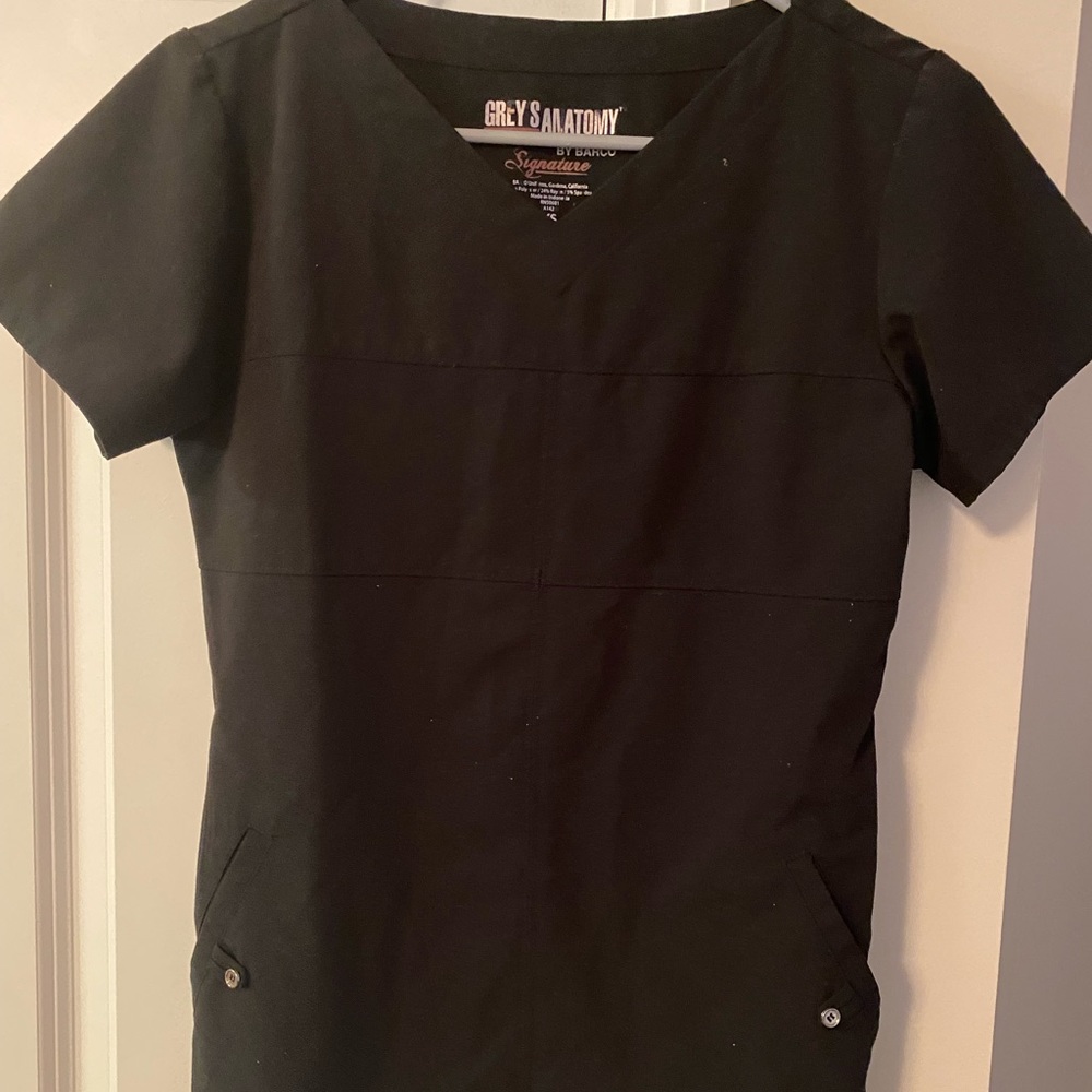 Greys Anatomy Black XS Top